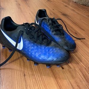 Nike Magista Soccer/Futbol cleats